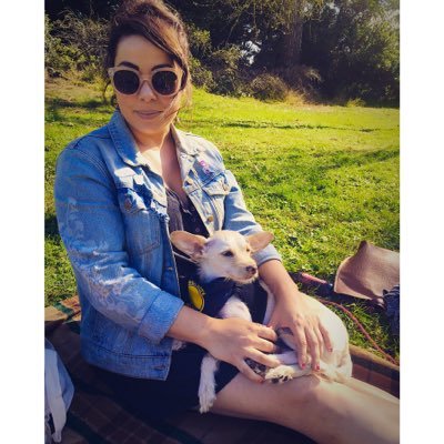 emmagibbs's profile picture. All good things are wild and free.