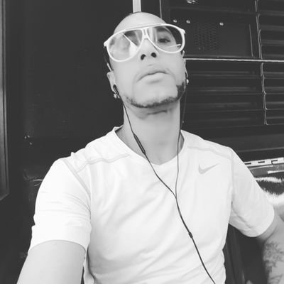 GianovaD's profile picture. You keep what you kill so I'm killing the moment