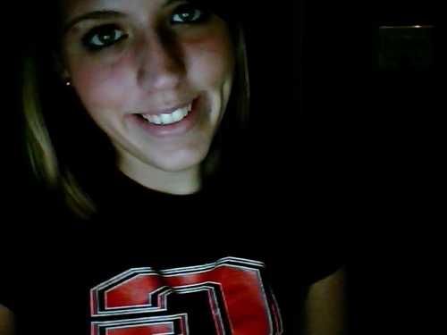 itsjenndavis's profile picture. i'm jenn davis, lets tweet :)