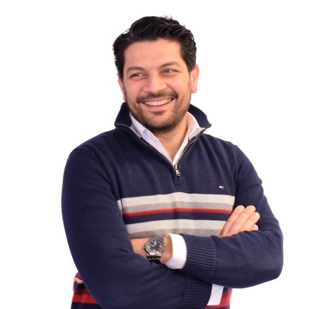 RobbertGangadin's profile picture. Operations Director @DailyDialogues digital agency (Candid Group) en @ContentPulse Content Workflow, informeel en informal. Family man @ home ;)