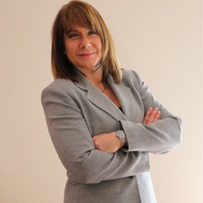 Mother of 2 fantastic men, wife of an incredible man, commercial real estate title specialist that loves the City of Cincinnati!