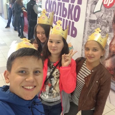 Blogerapple's profile picture. Позитивный и активный!