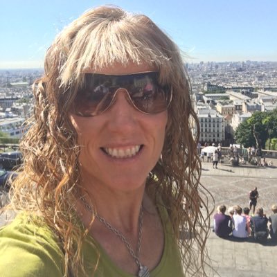 KEZZASSTUF's profile picture. Global Brand partnership Inspirationalist, avid skier, dedicated runner. Loving travel, friends, cultures, marketing, sport & life. Always learning #doingstuf