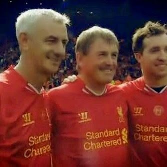 ianlfcmoulton's profile picture. old account been hacked  Justice is coming don't buy that scum rag YNWA