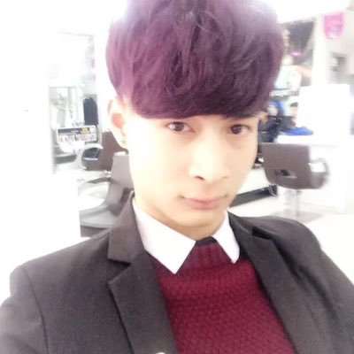 xuhaitaoV5's profile picture. 嘻哈/饒舌 娛樂 幽默 生活方式 汽車文化 遊戲 電影 音樂