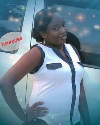 valyval94's profile picture. je pense donc je suis