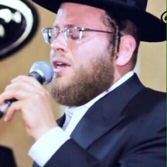 We are the biggest fans of Yoel Falkowitz, Yoeli is a big star in the world of Jewish Music @Yoelfalkowitz