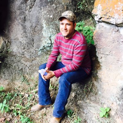 yulmovi's profile picture. ---=✌🏻️ 👍🏻