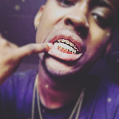 _b3rt_'s profile picture. 💲Chasing 〽️oney 💰