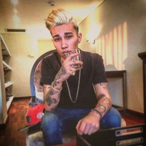 SwagBoyTD's profile picture. ⚫România⚫20⚫Belieber2009⚫IDC ABOUT YOU ⚫