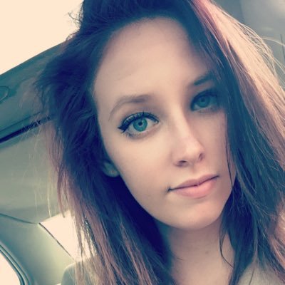 katie_moulder's profile picture. 