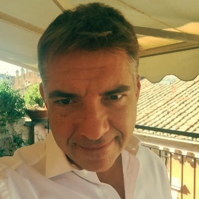 CRM and Open Source Specialist. Not so serious as my Bio. Web observer and listener. Internet=knowledge ... knowledge=freedom.
