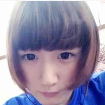 まんまるに生きてます。 甘いもの、美しいもの、カフェ、読書、音楽を好みます。甘いもの食べたいよーおデブ化激しい最近です…