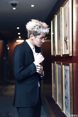 suweemolthongy1's profile picture. แค่ชอบ แค่รัก
แค่ประทับใจ แค่นั้นอ่ะน๊าา
😊