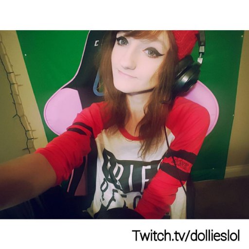 DolliesLoL's profile picture. Hey guys! This is my twitter for my twitch account. I'll be posting here every time I decide to stream. https://t.co/VNMLbNEeXp