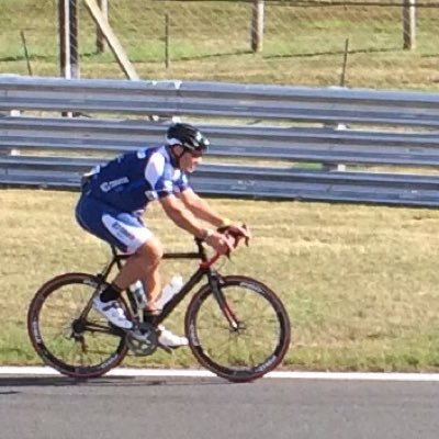 Sales Manager at Aptum Technologies. Husband, dad, cyclists, triathlete, likes beer and cake