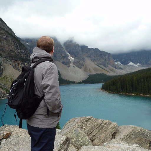 Traveler & Professional IT nerd with a passion for discovering new places and learning new things.