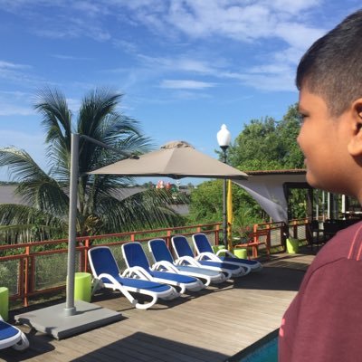 Hi, im Ischvar.|Trickshotter on MW2|I Always Follow back you beutifull people💙|Male.