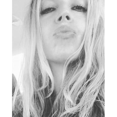 LisetteMiller's profile picture. peculiar