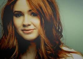 LilyTheBeauty_'s profile picture. I am lily Evans I am smart head girl in Gryffindor best friend is snape [RP single Marauders Era }