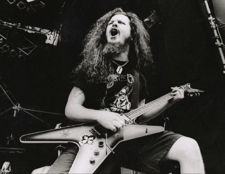 xxxxx_da__rrell's profile picture. ハードコアバンド(@iaccept_band)とユーヘイトカオスというTシャツ屋やってます　GRATIA-ALA みゆとつきのmistのオタクでした  亜夢あゆ ウドンチャン