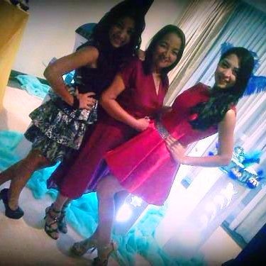 nancyteran_1's profile picture. Bendecida por Dios que me ha dado una hermosa familia y dos regalos hermosos, mis hijas Berenice y Betsabe. Lucho por ellos cada día sin  desmayar. Te amo Dios