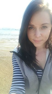 alliCooper_'s profile picture. Intern Pharmacist | Royal Hobart Hospital | The University of Queensland 💊📚 Live your passion ❤ #gorural