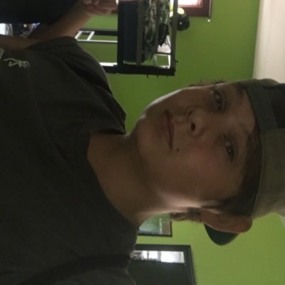 LeonTrew's profile picture. follow my instgram @michael_19_trew ill follow back kik me at davisboy150 help me get to 300 followers on here add my snap chat braaaaaap_mx14
