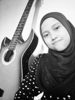 aii_Rosma3's profile picture. Salah satu kebanggaan Terbesar dalam Hidup adalah ketika mampu membuat orangtua kita Tersenyum Bangga dan Bahagia dengan Usaha kita :) | My Parents :* #Succes