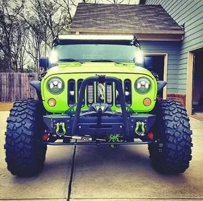 Jeeps jeeps jeeps and more jeeps. We are not associated with @jeep , Dm us photos of your jeeps to be featured !!!
(o||||||o)