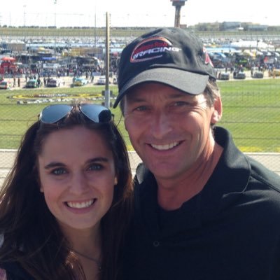 ksting17's profile picture. Go Big Red, born and bred!