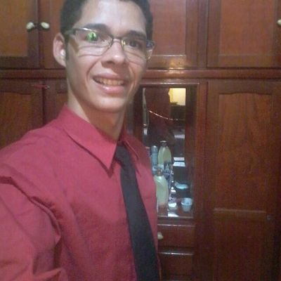 👦🏻 22
👣 Marabá-PA
📖 Protestante Pentecostal
⚖️ Direito 4/10
🛡️ Direita Conservadora
📪 Araguaína-TO