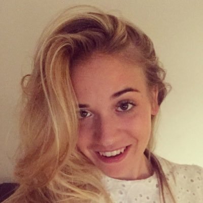 amandinebtd's profile picture. 