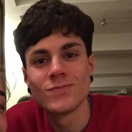 Italian / British comp science student. Love web development and blogging.