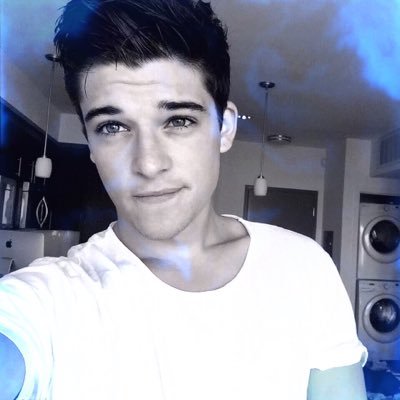 RussDevereauxRp's profile picture. (Semi-Canon)The name's Russ Devereaux, aka Captain Bitter Pants. Sometimes you gotta raise a little hell. Growing up? Sounds boring. | Avi:@TheSeanODonnell |