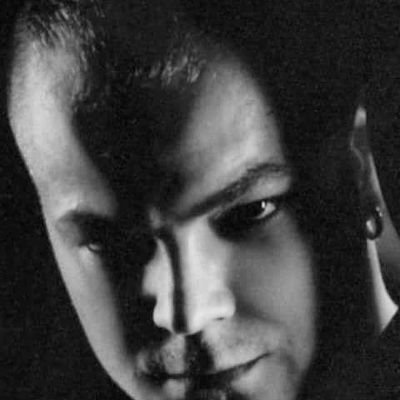 McGizzi's profile picture. Bin ein ehrlicher direkter sehr offener und sehr sehr freizügiger Mensch, der sehr gern nackt ist, am liebsten überall. Unter anderem, Masturbiere ich Täglich.