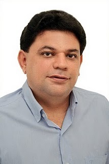 Will Nunes é radialista desde de quando nasceu. Com passagens em várias emissoras de rádio e televisão.