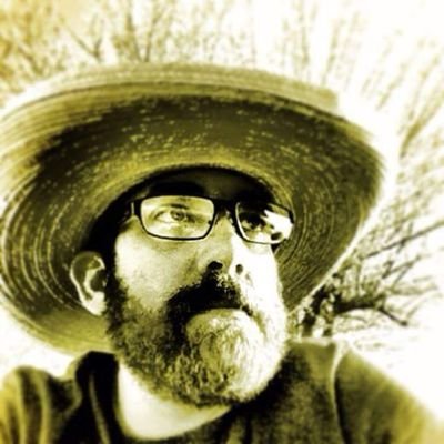 devoldad's profile picture. Father, arborist, & dude.