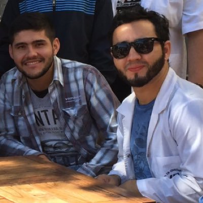 Nutricionista. Estudiante interno. Liberal del liberalismo no solo de color. Patriota. Amateur en todo.