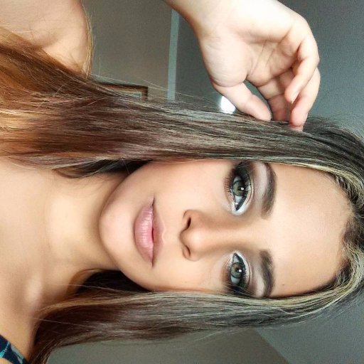 ''Por mais que eu tente, é sempre diferente... O que a alma sente, o que mente entende...' ॐ