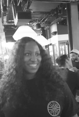 Trissy003's profile picture. Gemini. I ❤ Usher & BTS. Met @Usher 3-25-10. Met Jin 5-22-25. Usher fan 28 years. #TeamUsher #MusicRules #ConcertLover #Rhythmandblues