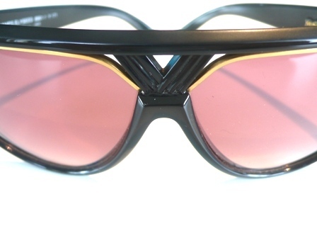 We pride ourselves for finding only the rarest and unfindable in vintage eyewear ranging from the 1930s to 1980s.