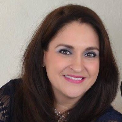 Mujer,Esposa, Mamá, Pedagoga, Mexicana y Coordinadora Universitaria, Amo la vida y a mi familia.