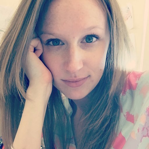 lauren__howell's profile picture. 8th Grade Language Arts Teacher, Apple Teacher 🍎, Book Enthusiast 📖, Dancer 💃, Disney obsessed 🏰, Ready to change the world 💖