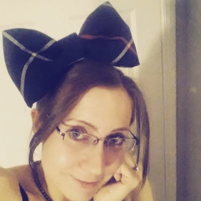 TigerLilees's profile picture. Computer programmer by day, vegan baker at night.