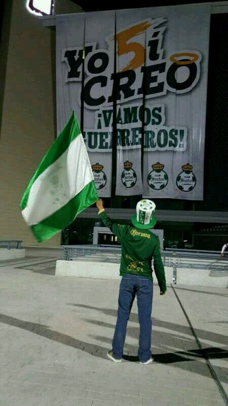 SOY SANTISTA DE CORAZON, Y DARIA TODA MI VIDA POR SER CAMPEON DALE GUERRERO!!
@porratwiteracsl
