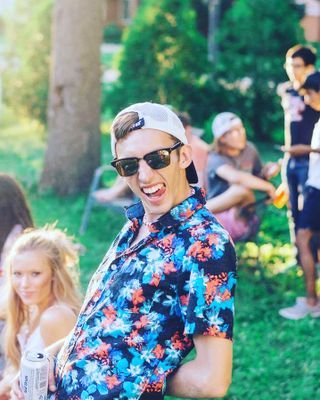 zplank's profile picture. Washed up distance runner working for HOKA ONE ONE; full time beer enthusiast. 2014 & 2016 D3 Cross Country National Champions