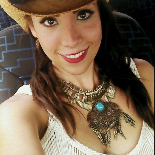 Soy buena onda y me late viajar y lo relacionado a ello