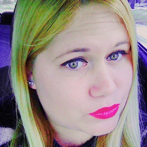 arigusty28's profile picture. 