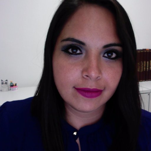 Soy chilanga de nacimiento aunque desde hace más de 15 años vivo en Monterrey. El periodismo es una de mis grandes pasiones
